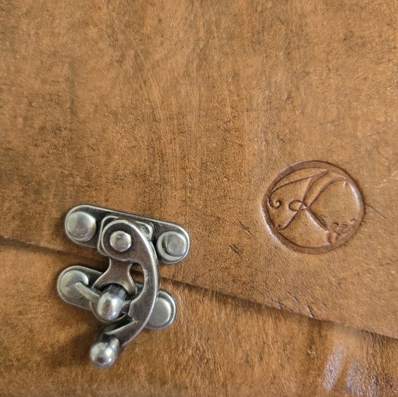 Custom/handmade full grain leather wood crossbody purse golden chain strap - Picture 4 of 14